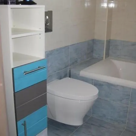 In 2015 Fertiggestelltes Mit Privatem Pool Und Meerblick Holiday home