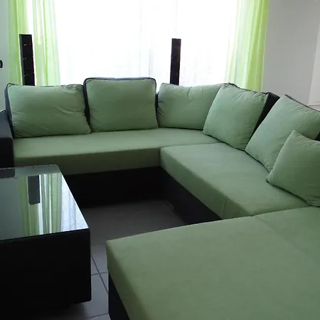 In 2015 Fertiggestelltes Mit Privatem Pool Und Meerblick Feriehus